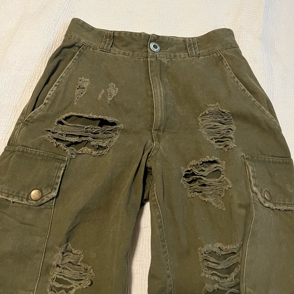 CARMAR High Waisted Denim Cargo Pants - Picture 2 of 7